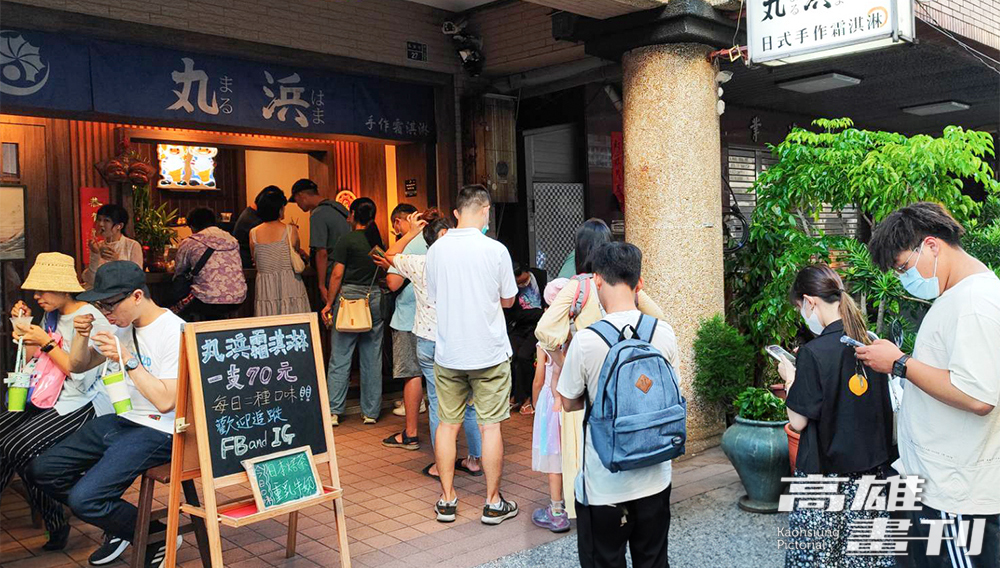 活動8月19、20日連續兩日在哈瑪星舉行,總計狂吸3萬人次,周邊店家業績也大幅成長。(攝影/邵柏威) 活動8月19、20日連續兩日在哈瑪星舉行,總計狂吸3萬人次,周邊店家業績也大幅成長。(攝影/邵柏威)