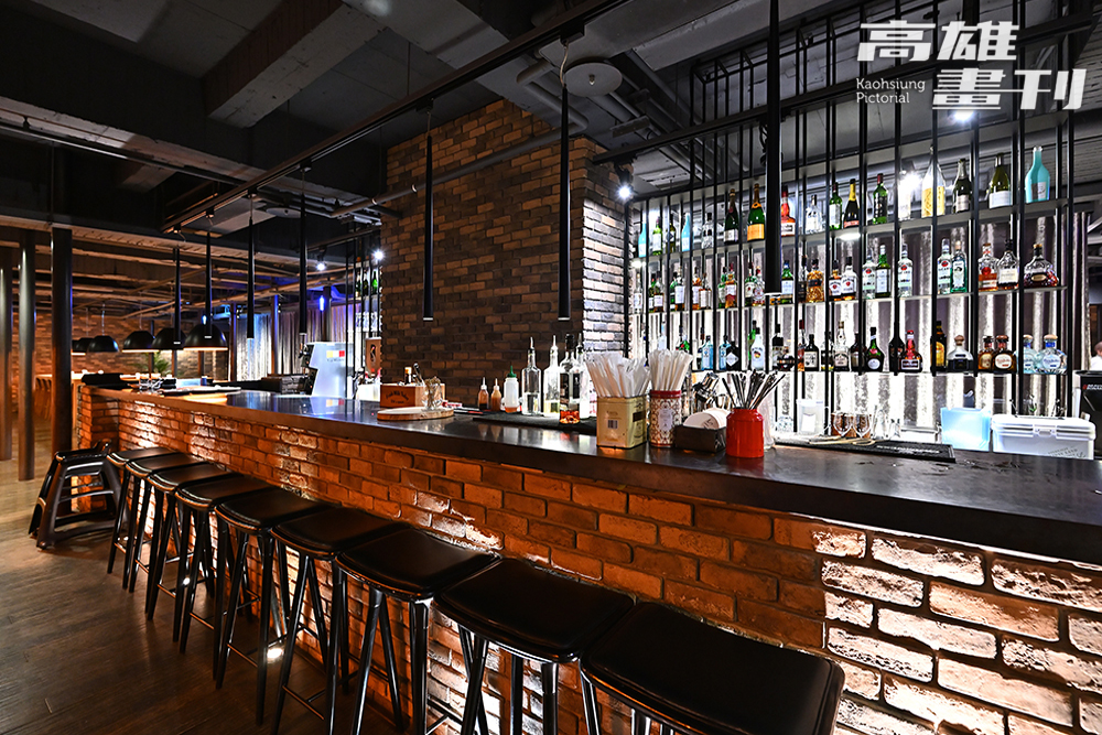 Hotel dùa頂樓的「étage15西餐廳」。(攝影/Carter)