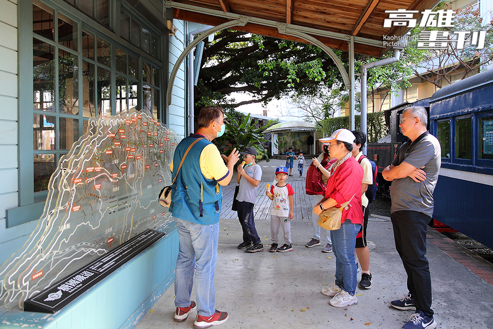 館內主題展示旗山糖業、香蕉及火車歷史。(攝影/Carter)