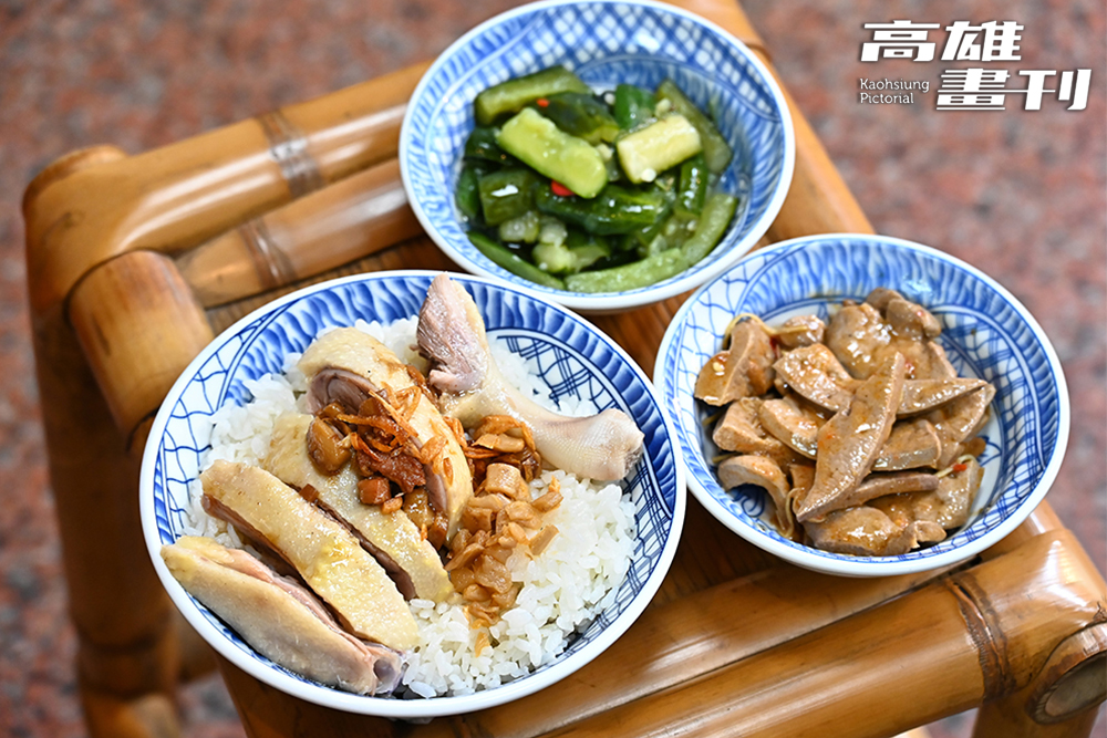 鴨金鴨肉飯位於建興市場內,招牌鴨肉飯及店家自製小菜征服饕客味蕾。(攝影/Carter) 鴨金鴨肉飯位於建興市場內,招牌鴨肉飯及店家自製小菜征服饕客味蕾。(攝影/Carter)
