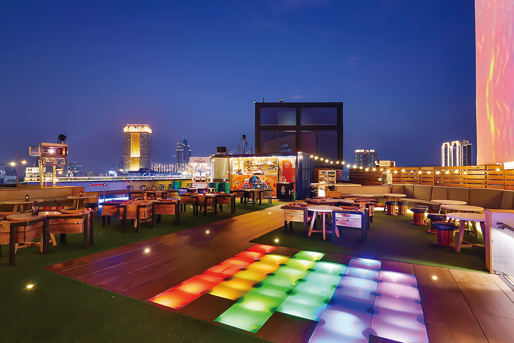 Pier No.1 Bar