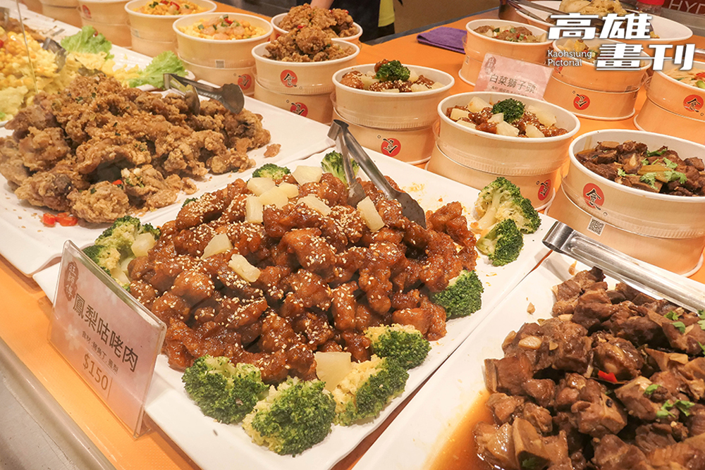 從生鮮到熟食，自由黃昏市場樣樣俱全。(攝影/李瑰嫻 )