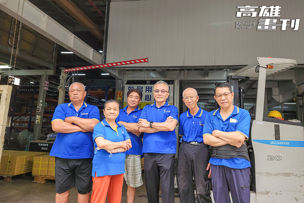 安稼企業股份有限公司45歲以上員工佔比超過6成,透過職務再設計計畫申請補助,打造中高齡及高齡者友善的作業環境。(攝影/李瑰嫻) 安稼企業股份有限公司45歲以上員工佔比超過6成,透過職務再設計計畫申請補助,打造中高齡及高齡者友善的作業環境。(攝影/李瑰嫻)