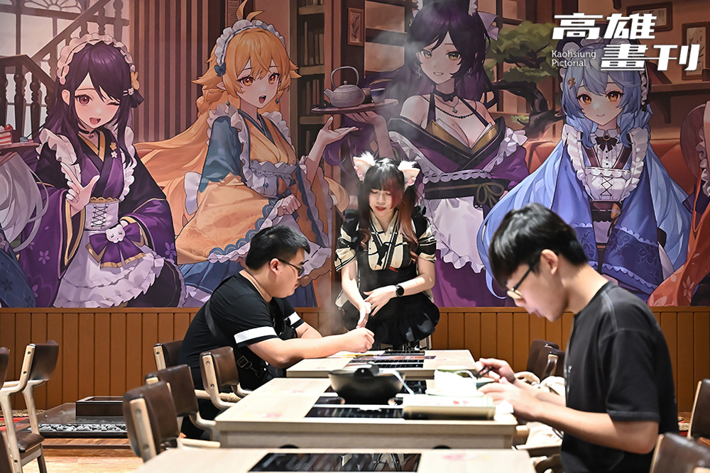 「萌鍋貓又」店內處處是可愛貓耳元素,成為動漫同好交流的療癒空間。(攝影/Cartar) 「萌鍋貓又」店內處處是可愛貓耳元素,成為動漫同好交流的療癒空間。(攝影/Cartar)