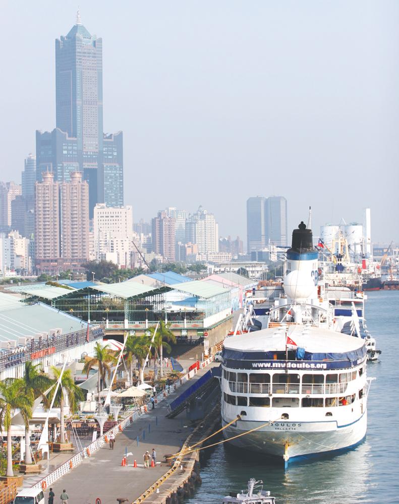 來去高雄港 碼頭真好玩