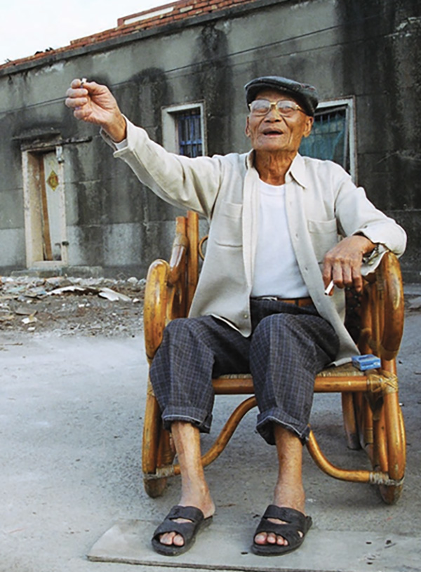 「老大」旁邊的空地,原先是黃明輝阿姨的家。(圖/黃明輝提供) 「老大」旁邊的空地,原先是黃明輝阿姨的家。(圖/黃明輝提供)