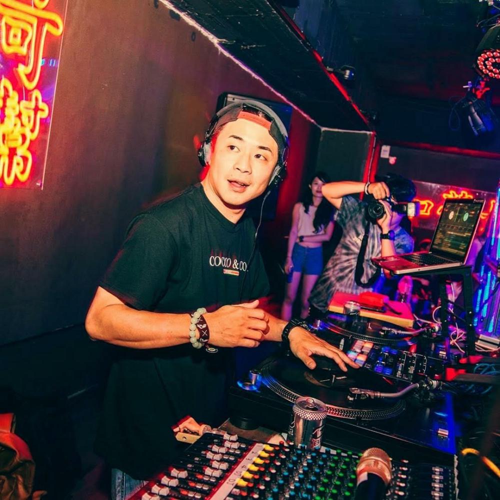 DJ Mr.Skin 賴皮。 DJ Mr.Skin 賴皮。
