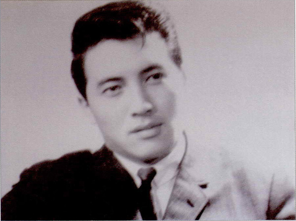 出生於高雄市的知名演員柯俊雄，早在1965年就參與「自君別後」電影演出。(圖/郭文君翻攝)