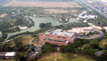 內惟埤文化園區美術公園是盧友義得意的傑作。（圖/張忠義攝）