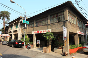 市府推動地方文化館計畫深入民間藝文空間,讓港都藝文生活更加精采。(圖/林育恩攝) 市府推動地方文化館計畫深入民間藝文空間,讓港都藝文生活更加精采。(圖/林育恩攝)
