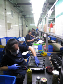 中小企業胼手胝足拼經濟,為台灣安定就業貢獻良多。(圖/陶依玟攝) 中小企業胼手胝足拼經濟,為台灣安定就業貢獻良多。(圖/陶依玟攝)