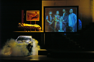 2007年下半年演出的劇作《我是你爸》。(圖/台灣戲劇表演家劇團提供) 2007年下半年演出的劇作《我是你爸》。(圖/台灣戲劇表演家劇團提供)