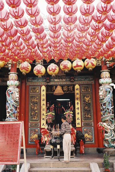 旗津天后宮擁有3百多年建廟歷史。(圖/謝一麟 攝) 旗津天后宮擁有3百多年建廟歷史。(圖/謝一麟 攝)