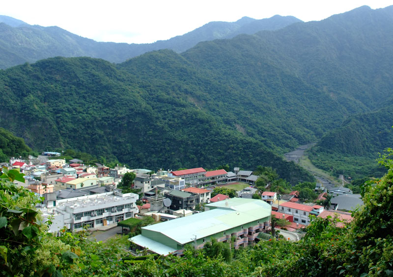 來高雄可以享受山林之美。(圖∕鮑忠暉 攝) 來高雄可以享受山林之美。(圖∕鮑忠暉 攝)