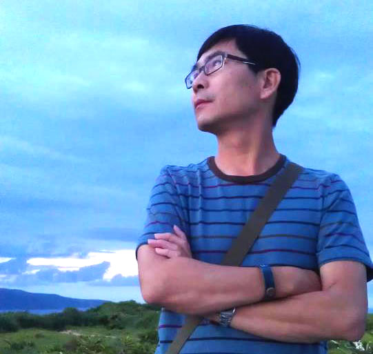 李友煌 李友煌