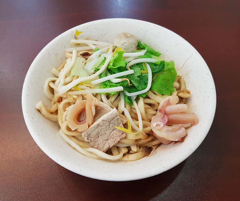 口感豐富,回味無窮的蒜頭麵。(quava攝影) 口感豐富,回味無窮的蒜頭麵。(quava攝影)