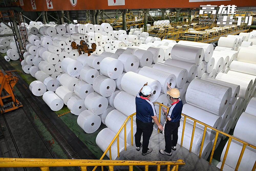走訪高雄大樹區的「中華紙漿久堂廠」,了解紙業的永續契機。(攝影/Carter) 走訪高雄大樹區的「中華紙漿久堂廠」,了解紙業的永續契機。(攝影/Carter)