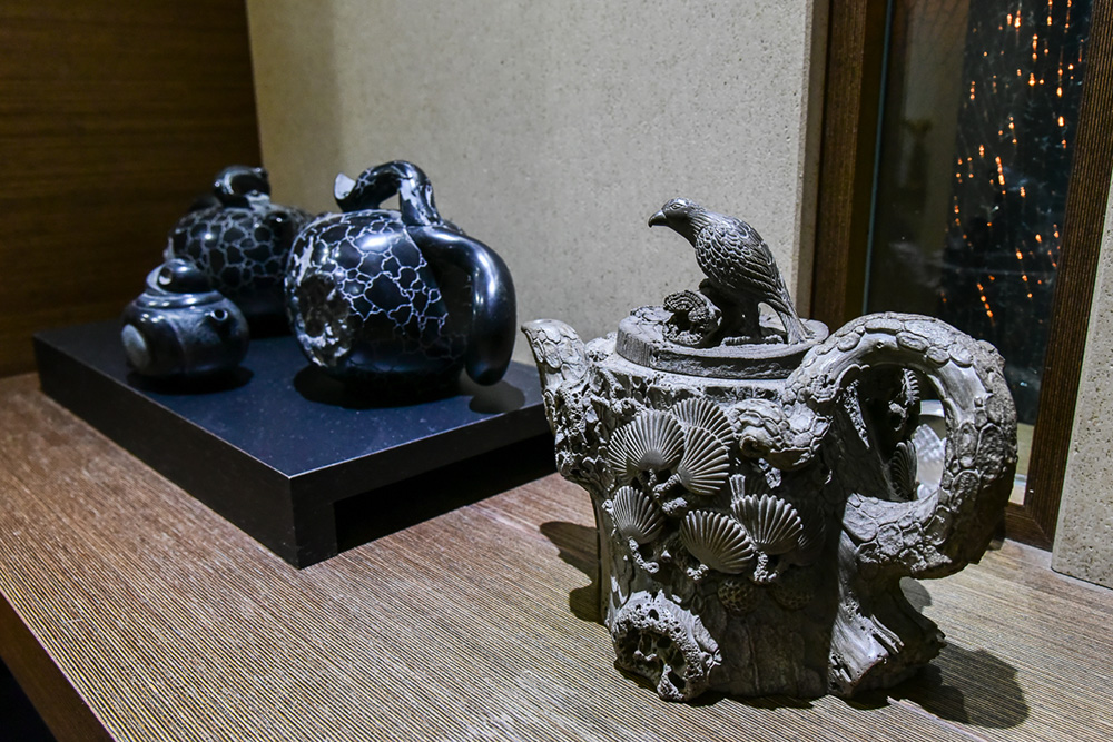 《蒼松勁鷹壺》(攝影/陳十攝影工作室) 《蒼松勁鷹壺》(攝影/陳十攝影工作室)