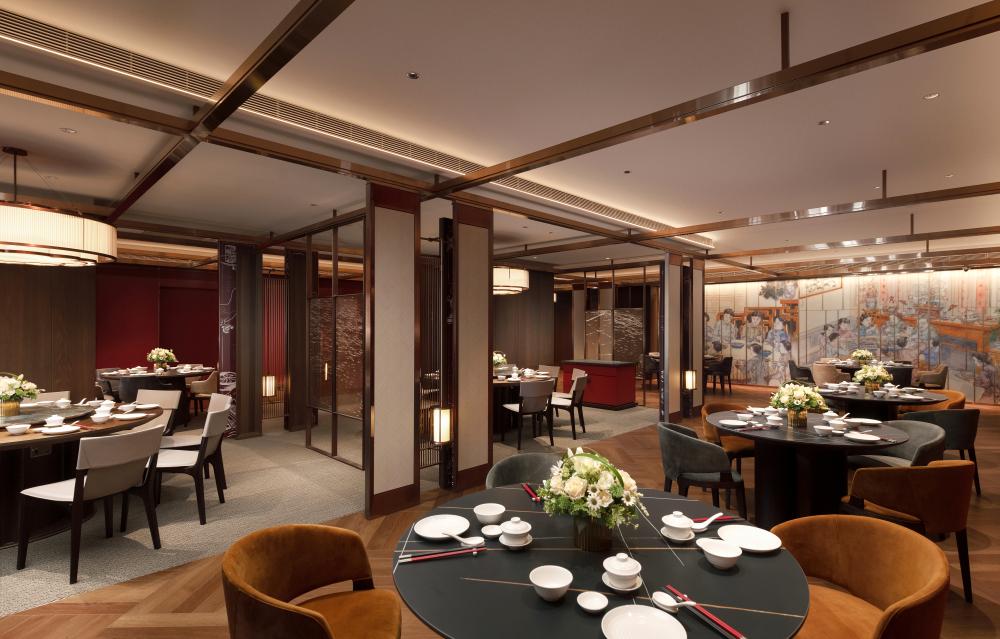 高雄福華大飯店江南春餐廳歷時半年耗資數千萬啟動華麗裝修升級,用餐空間結合藝術氣息。(圖片提供/高雄福華大飯店) 高雄福華大飯店江南春餐廳歷時半年耗資數千萬啟動華麗裝修升級,用餐空間結合藝術氣息。(圖片提供/高雄福華大飯店)