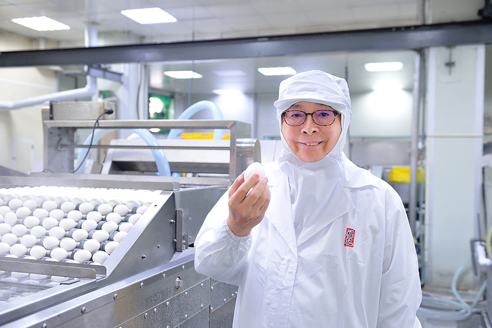 福記是第一家將鐵蛋導入工業化自動生產,擁有全球第一量產,並外銷世界各國。(照片提供/福記) 福記是第一家將鐵蛋導入工業化自動生產,擁有全球第一量產,並外銷世界各國。(照片提供/福記)