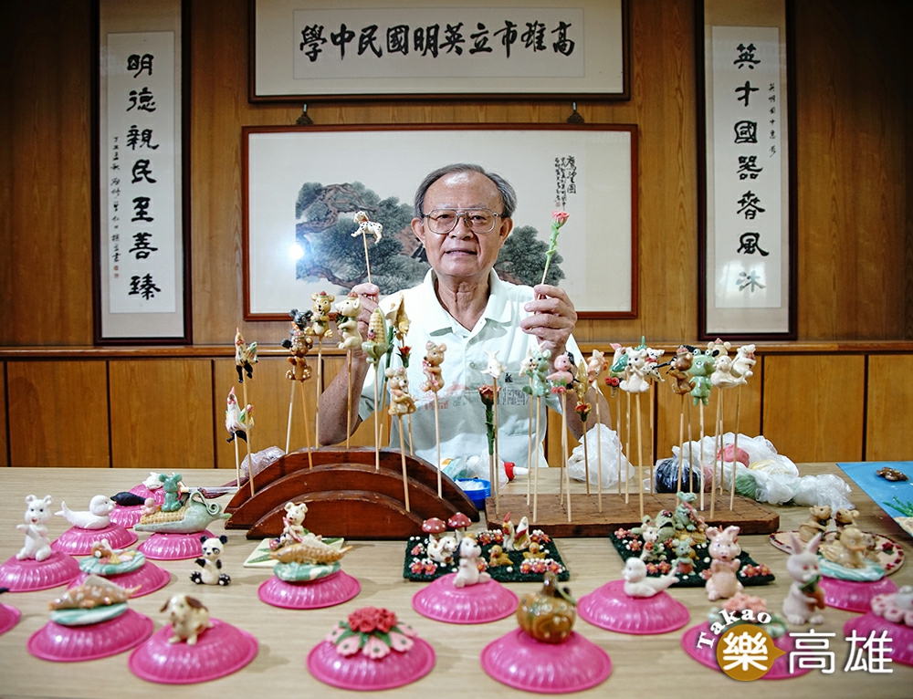 陳義進持續傳授捏麵人傳統技藝，捏出新意不藏私。（攝影/曾信耀）