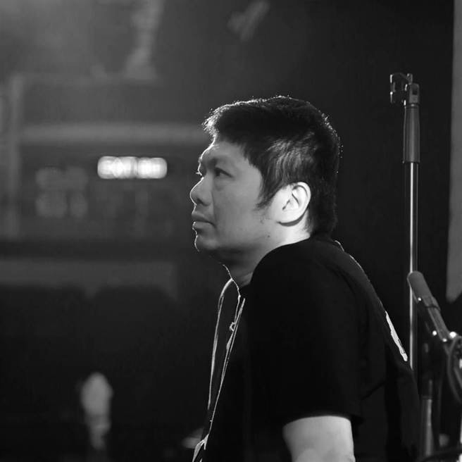 丁度嵐是五月天、李宗盛等知名歌手演唱會導演及製作人,現為高雄流行音樂中心副執行長。(圖片提供/丁度嵐) 丁度嵐是五月天、李宗盛等知名歌手演唱會導演及製作人,現為高雄流行音樂中心副執行長。(圖片提供/丁度嵐)
